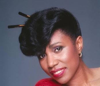 Hodari Robertson's mother.